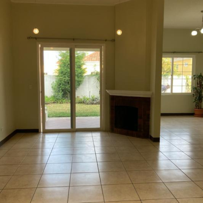 WhatsApp Image 2025-04-02 at 10.07.06